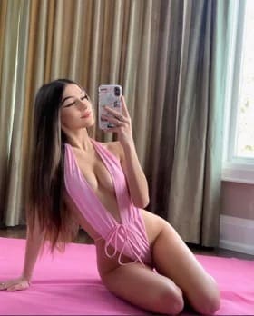 female Call Girls in Gurgaon